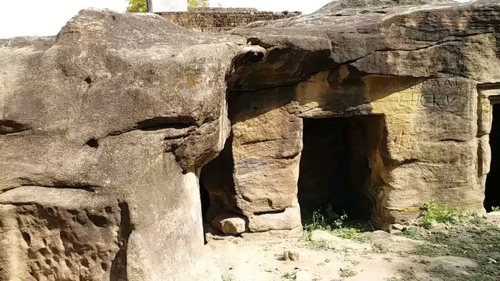 दैवीय स्थल 