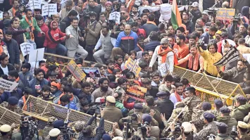 बांग्लादेश में हिंदू युवक की हत्या पर दिल्ली में उभरा आक्रोश