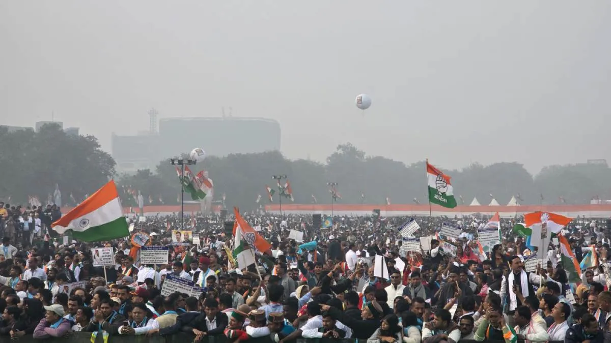 कांग्रेस की रैली में पीएम मोदी के खिलाफ लगे विवादित नारे